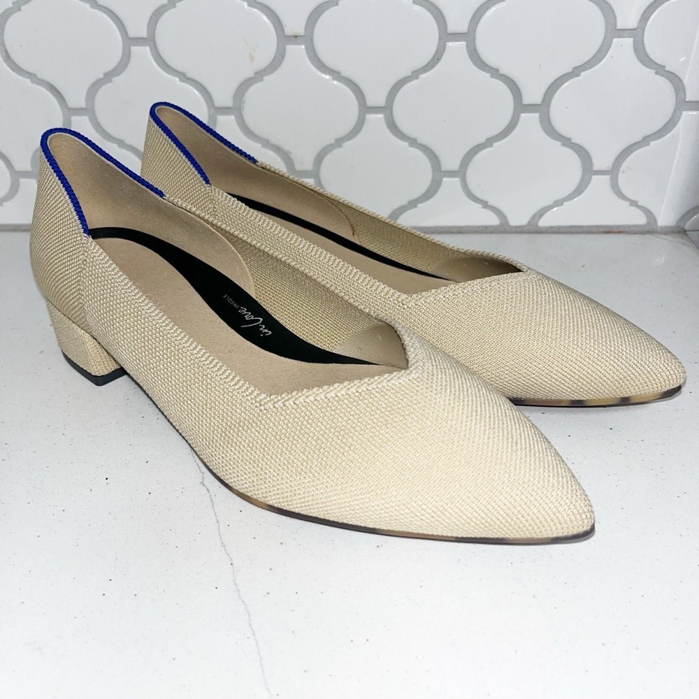 Rothy's Beige Pointed-Toe Low Block Heel Pumps with Blue Trim
